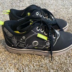 Heelys Black and Neon Kids Sneakers